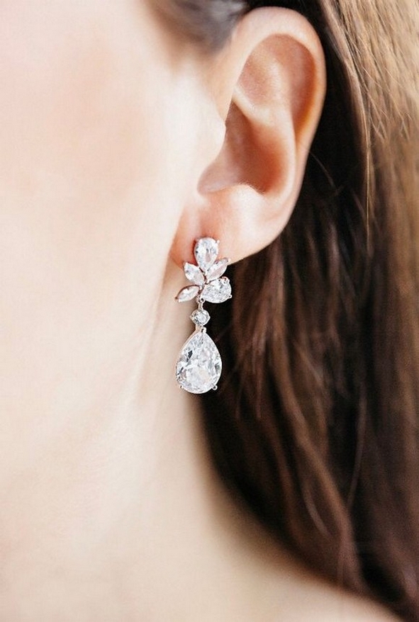 50 Stud Earring for Wedding Brides Ideas 42