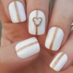 60 Disney Themed Nail Art Ideas 02