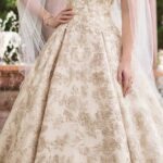 60 Gold Glam Wedding Dresses Inspiration 06