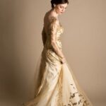 60 Gold Glam Wedding Dresses Inspiration 09