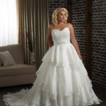 70 Elegant Ball Gown Wedding Dresses For Plus Size 12