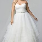 70 Elegant Ball Gown Wedding Dresses For Plus Size 18