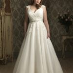 70 Elegant Ball Gown Wedding Dresses For Plus Size 40