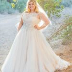 70 Elegant Ball Gown Wedding Dresses For Plus Size 57