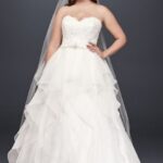 70 Elegant Ball Gown Wedding Dresses For Plus Size 65
