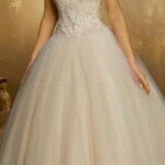 80 Inspiring Beautiful Sequin Bridal Gown 81