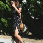 80 Stylish and Comfy Dress and Sneakers Outfit Look 38