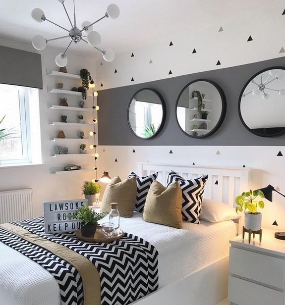 35 Bedroom Storage Ideas Small Spaces for Womens 04