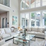 40 Comfy and Luxurious Living Room You Need to See 49