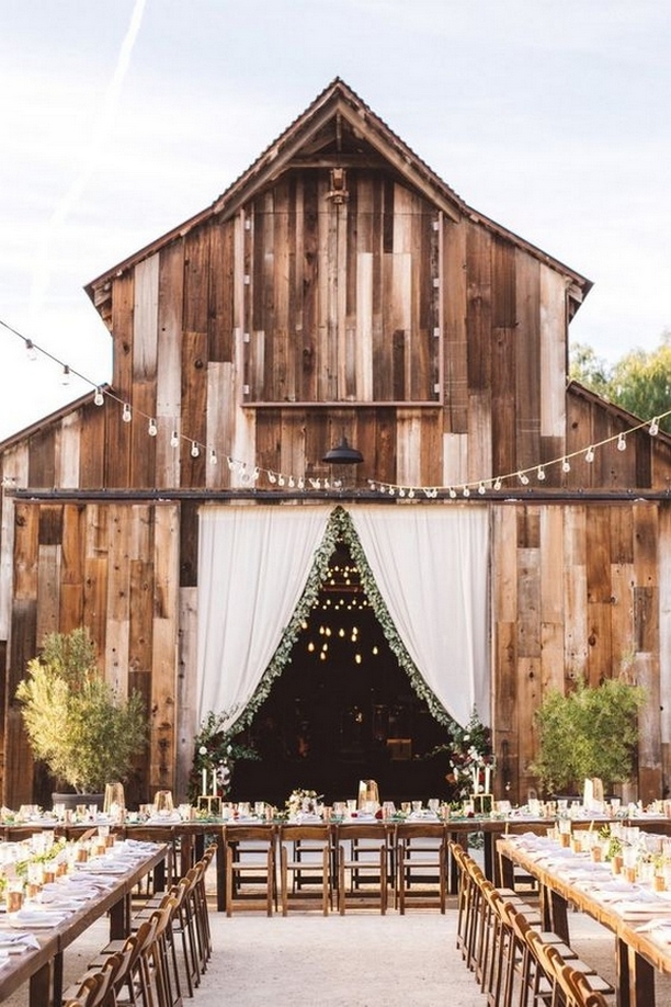 40 Romantic Rustic Barn Wedding Decoration Ideas Style Female