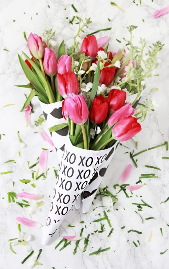 50 Romantic Valentines Flowers You Need to See 19