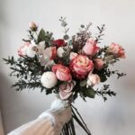 50 Romantic Valentines Flowers You Need to See 34