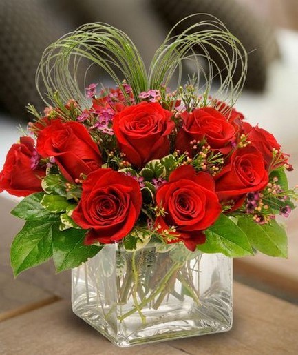 50 Romantic Valentines Flowers You Need to See 35