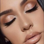 50 Shimmering Eye Makeup for Party Ideas 14