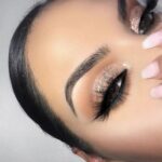 50 Shimmering Eye Makeup for Party Ideas 23