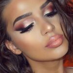 50 Shimmering Eye Makeup for Party Ideas 27