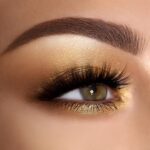 50 Shimmering Eye Makeup for Party Ideas 40