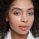 50 Shimmering Eye Makeup for Party Ideas 45