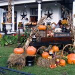 60 Nice Home Decor to Make Your House Stand Out This Halloween 20