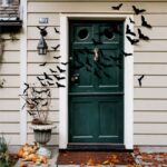 60 Nice Home Decor to Make Your House Stand Out This Halloween 37