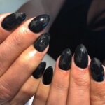 30 Stunning Black Nail Design Ideas 09