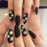 30 Stunning Black Nail Design Ideas 21