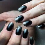 30 Stunning Black Nail Design Ideas 29