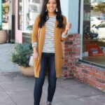 60 Stylish Cardigan Outfit Inspiration for Work 19