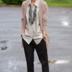 60 Stylish Cardigan Outfit Inspiration for Work 24