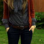 60 Stylish Cardigan Outfit Inspiration for Work 37