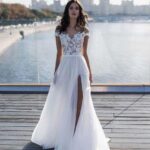 70 The Most Perfect Beach Wedding Dress Ideas 22