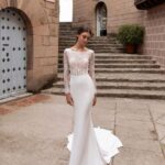 80 Beautiful Mermaid Wedding Dress Ideas For Brides05