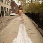 80 Beautiful Mermaid Wedding Dress Ideas For Brides09