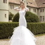 80 Beautiful Mermaid Wedding Dress Ideas For Brides80