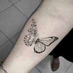 30 Ideas Butterflies Tattoo Designs for Women 05