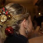 35 Creative Hairstyles for Christmas Party Ideas 28
