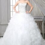 40 Luxury Ball Gown Wedding Dresses Ideas 01