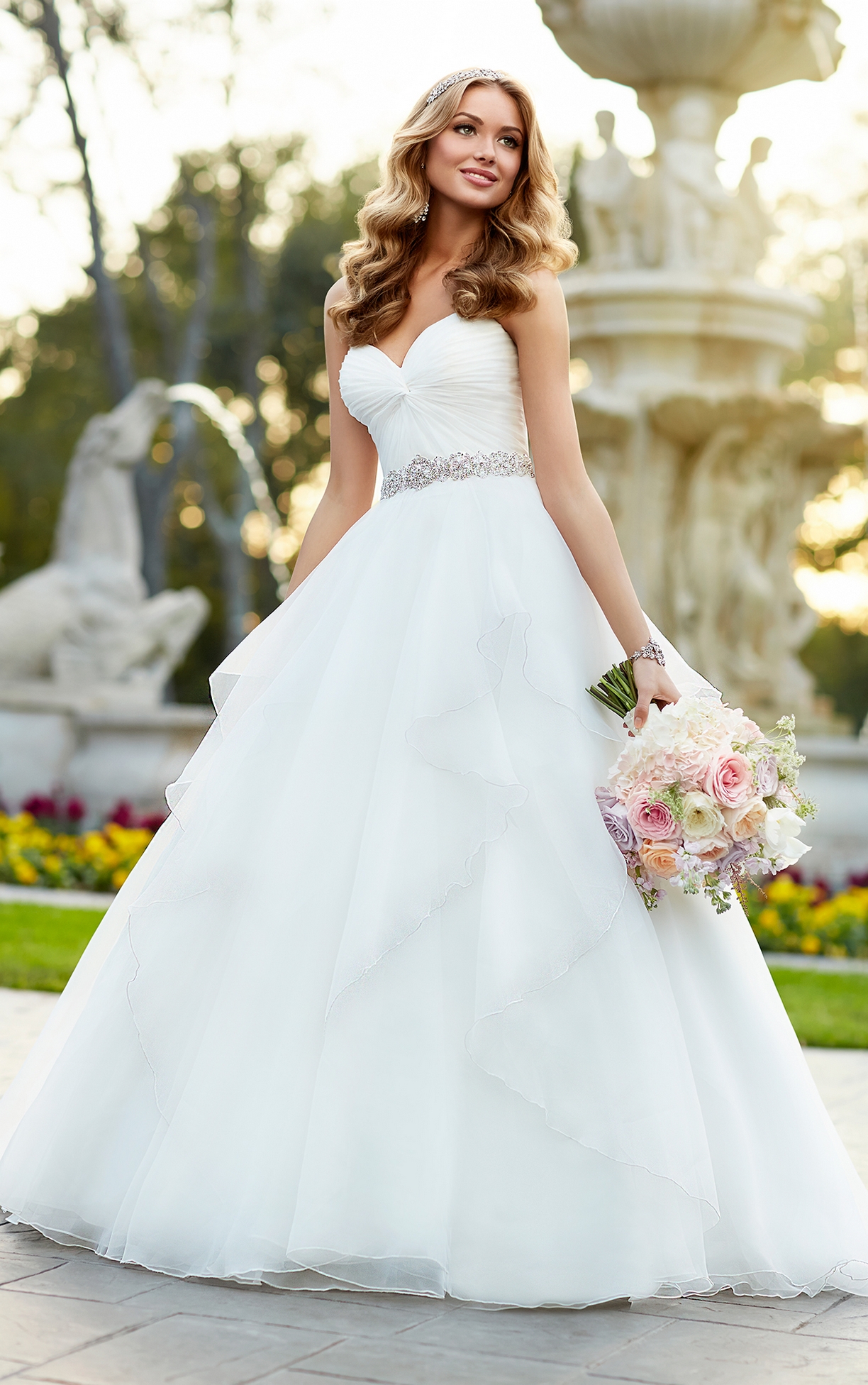 40 Luxury Ball Gown Wedding Dresses Ideas Style Female