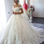 40 Luxury Ball Gown Wedding Dresses Ideas 24