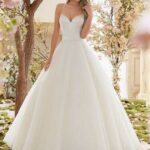 40 Luxury Ball Gown Wedding Dresses Ideas 29