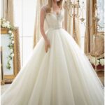 40 Luxury Ball Gown Wedding Dresses Ideas 30