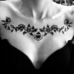 45 Ideas Tattoos for Women On They Chest 20