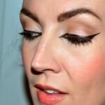 50 Beautiful Cat Eye Makeup You Need To Look Ideas 41