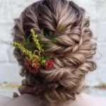50 Beautiful Hairstyles Ideas for Winter Brides 04