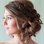 50 Beautiful Hairstyles Ideas for Winter Brides 31