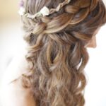 50 Beautiful Hairstyles Ideas for Winter Brides 35
