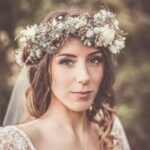 50 Beautiful Hairstyles Ideas for Winter Brides 40