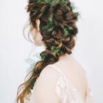 50 Beautiful Hairstyles Ideas for Winter Brides 48