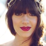 50 Beautiful Hairstyles Ideas for Winter Brides 51