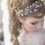 50 Beautiful Hairstyles Ideas for Winter Brides 52